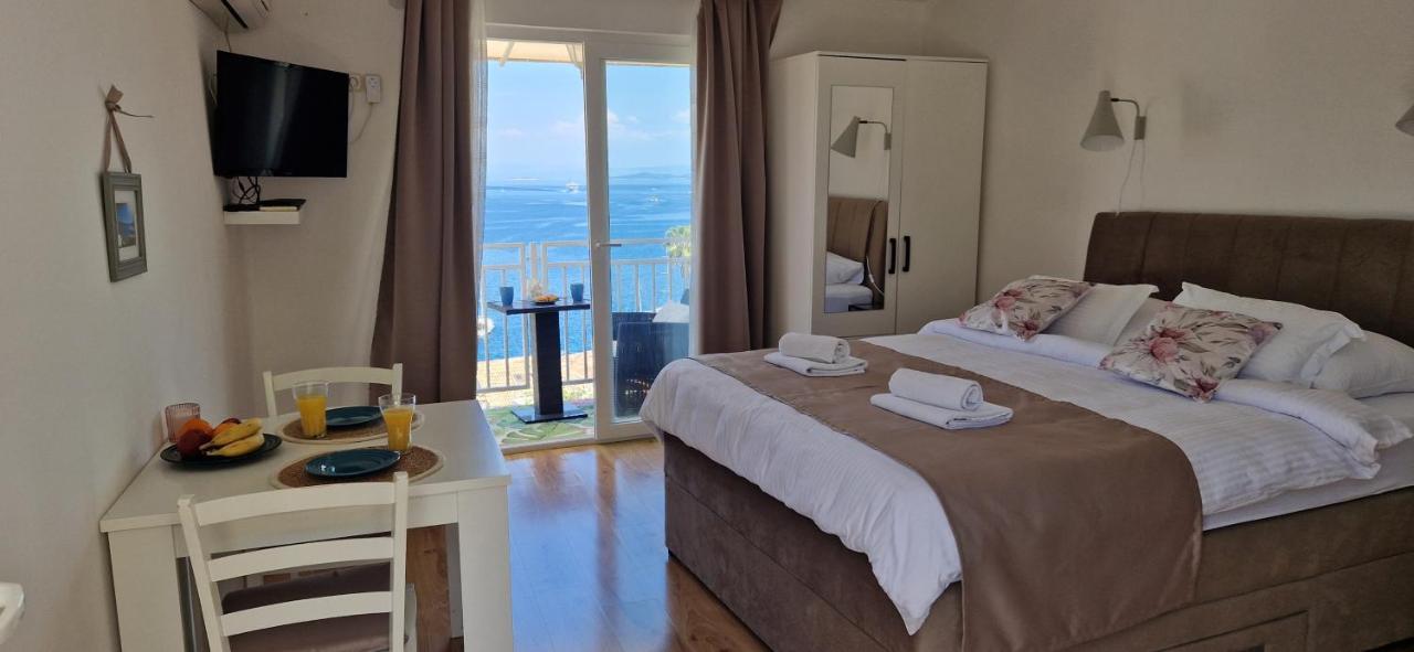 Apartmani Luan Vis Exterior foto